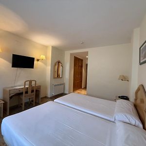 Superior Zimmer mit Kingsize-Bett